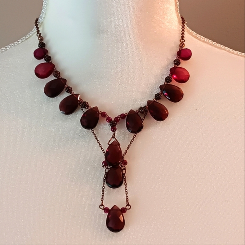 Vintage Garnet Red Teardrop Pendant Necklace